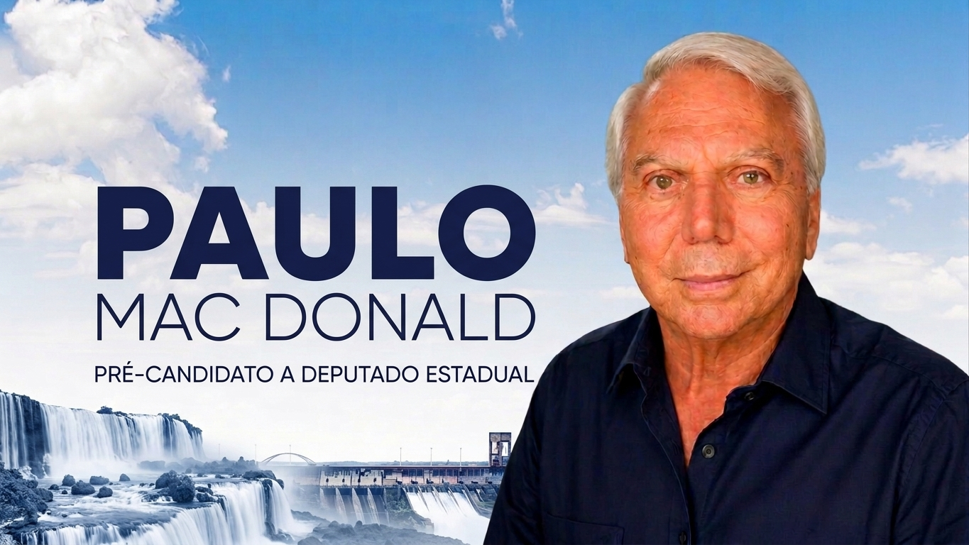 Paulo Mac Donald Ghisi, pré-candidato a Deputado Estadual pelo Paraná, ex-prefeito de Foz do Iguaçu, com as Cataratas do Iguaçu e a Usina de Itaipu ao fundo